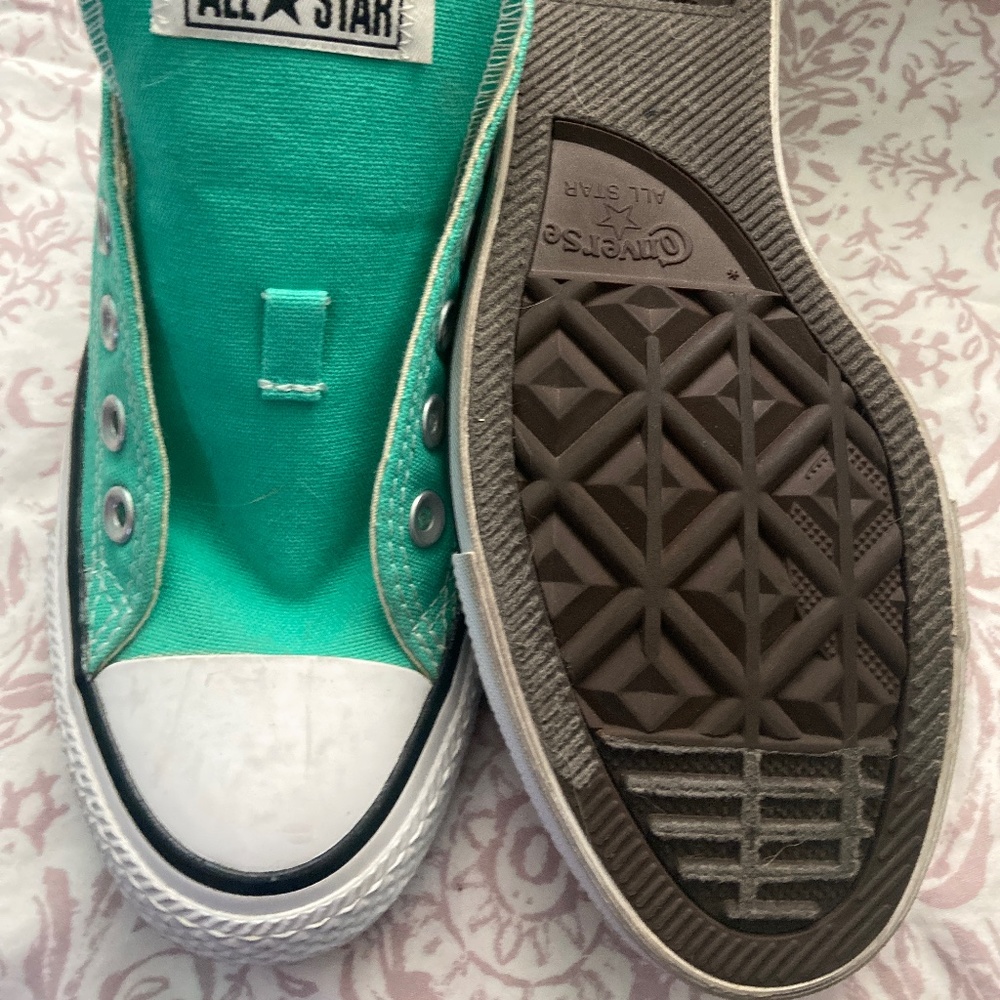 Converse Shoes, Size 8/ Euro 39, mint green